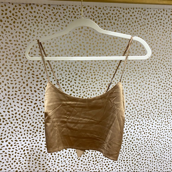 Closet Cleanout✨ Wild Fable Crop Top (Size M) - Picture 1 of 3